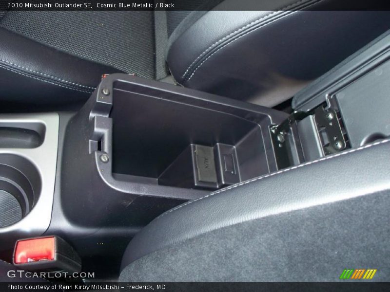 Cosmic Blue Metallic / Black 2010 Mitsubishi Outlander SE