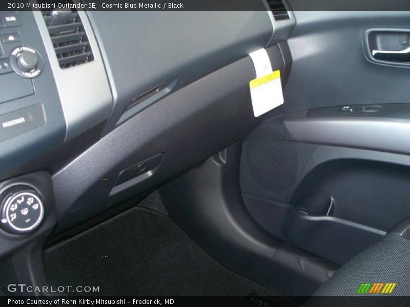 Cosmic Blue Metallic / Black 2010 Mitsubishi Outlander SE