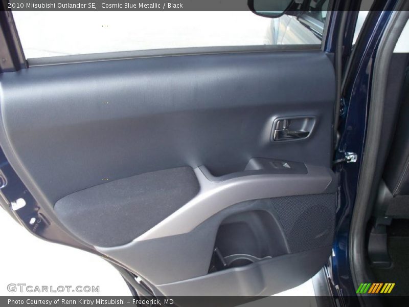 Cosmic Blue Metallic / Black 2010 Mitsubishi Outlander SE