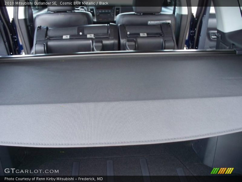 Cosmic Blue Metallic / Black 2010 Mitsubishi Outlander SE