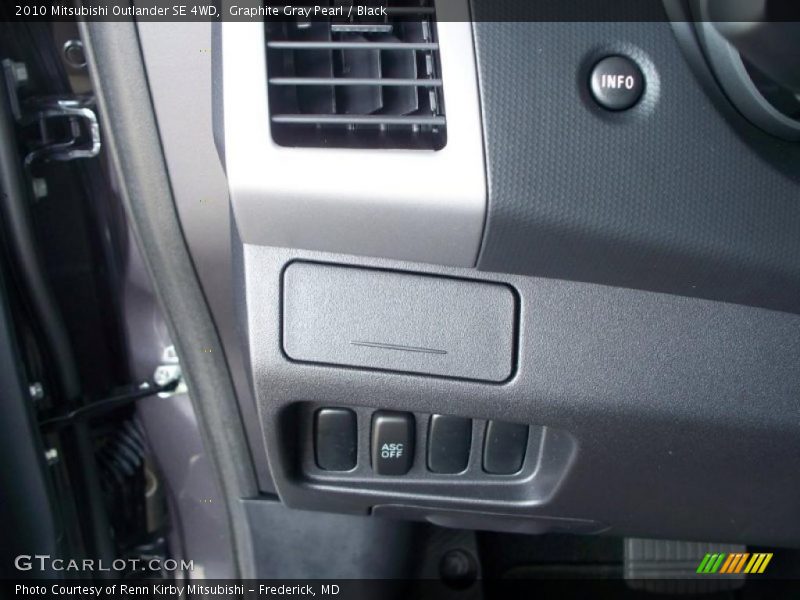 Graphite Gray Pearl / Black 2010 Mitsubishi Outlander SE 4WD