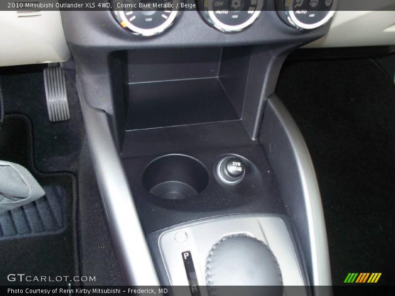 Cosmic Blue Metallic / Beige 2010 Mitsubishi Outlander XLS 4WD