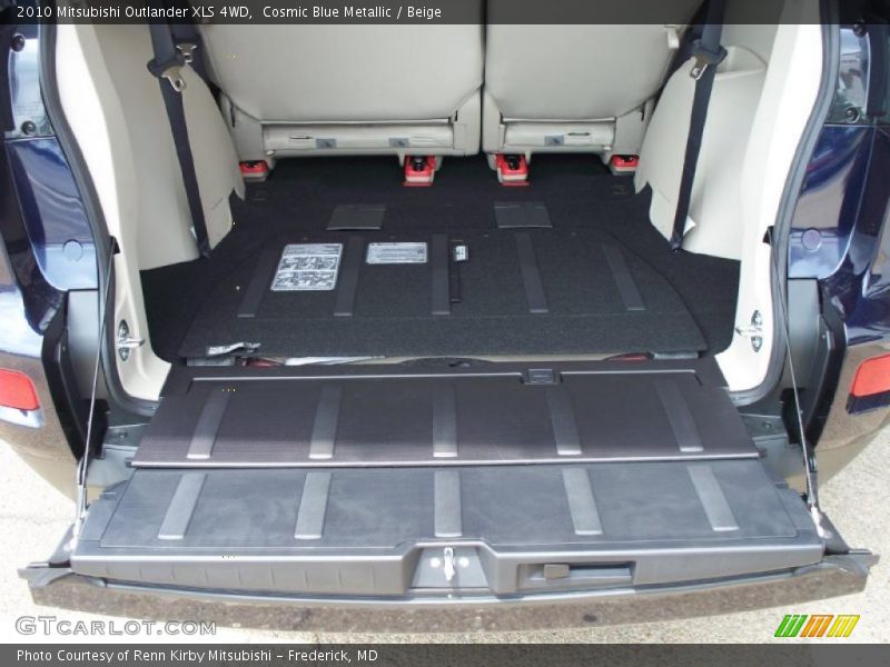 Cosmic Blue Metallic / Beige 2010 Mitsubishi Outlander XLS 4WD