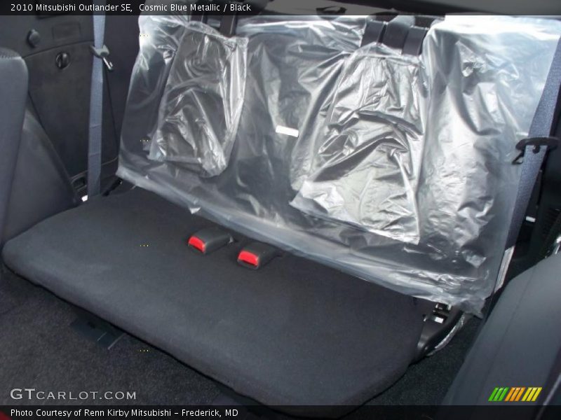 Cosmic Blue Metallic / Black 2010 Mitsubishi Outlander SE