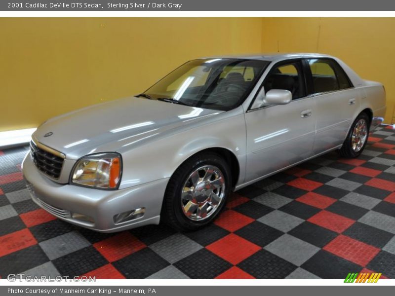 Sterling Silver / Dark Gray 2001 Cadillac DeVille DTS Sedan