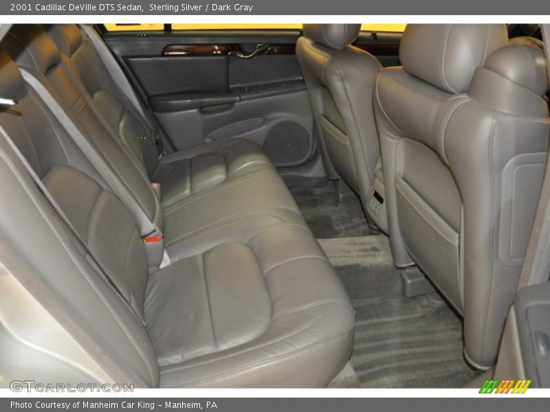 Sterling Silver / Dark Gray 2001 Cadillac DeVille DTS Sedan