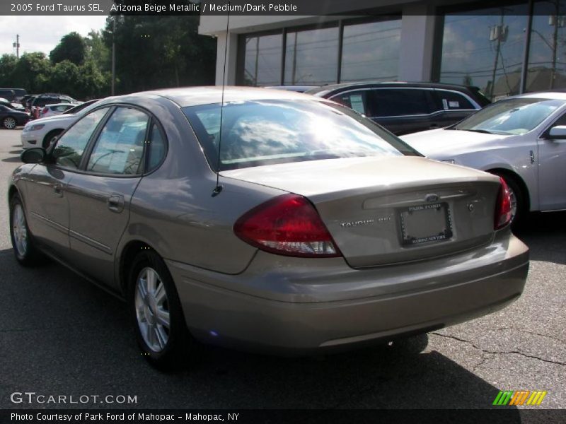 Arizona Beige Metallic / Medium/Dark Pebble 2005 Ford Taurus SEL
