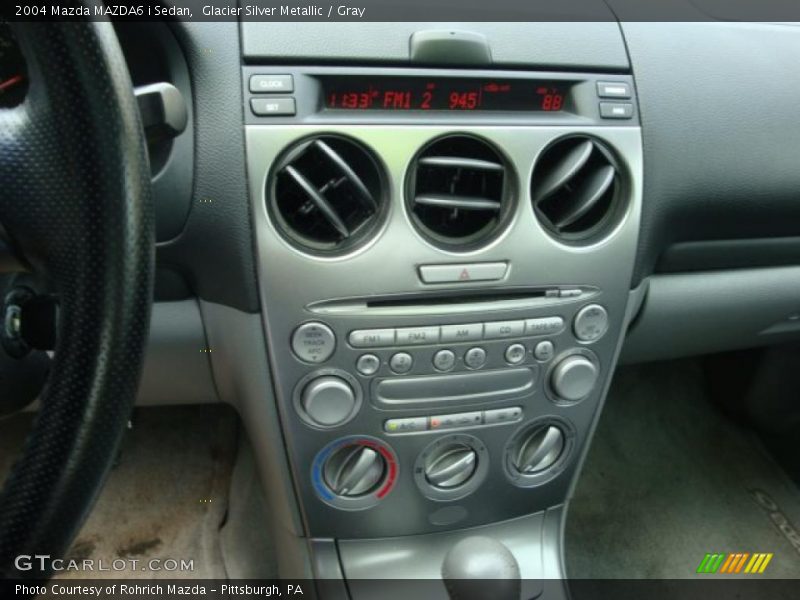 Glacier Silver Metallic / Gray 2004 Mazda MAZDA6 i Sedan