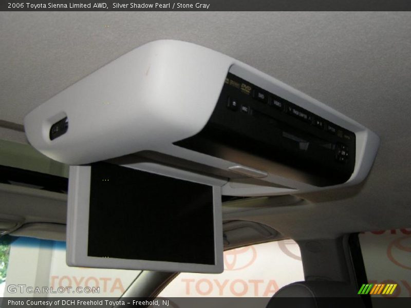 Silver Shadow Pearl / Stone Gray 2006 Toyota Sienna Limited AWD