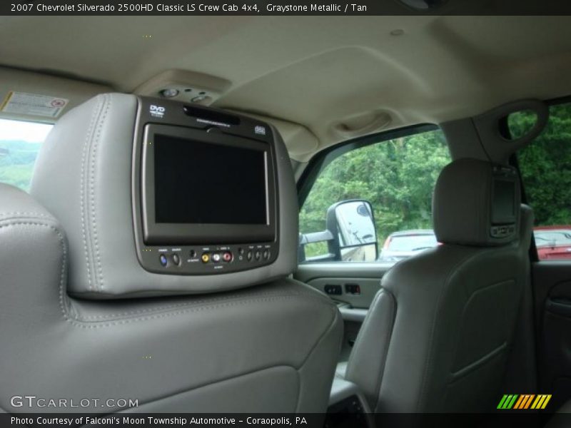 Graystone Metallic / Tan 2007 Chevrolet Silverado 2500HD Classic LS Crew Cab 4x4