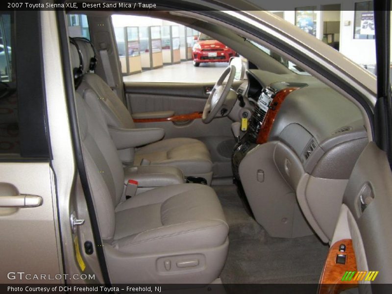 Desert Sand Mica / Taupe 2007 Toyota Sienna XLE