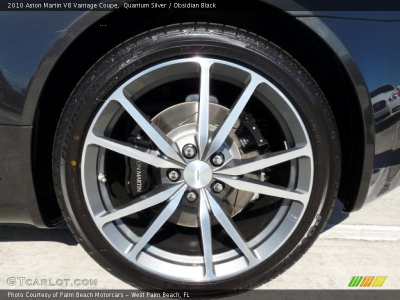 Quantum Silver / Obsidian Black 2010 Aston Martin V8 Vantage Coupe