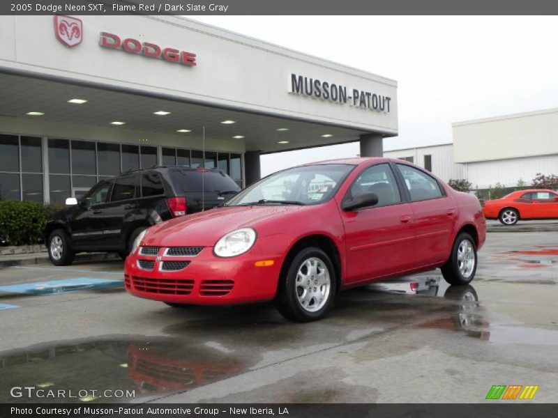 Flame Red / Dark Slate Gray 2005 Dodge Neon SXT