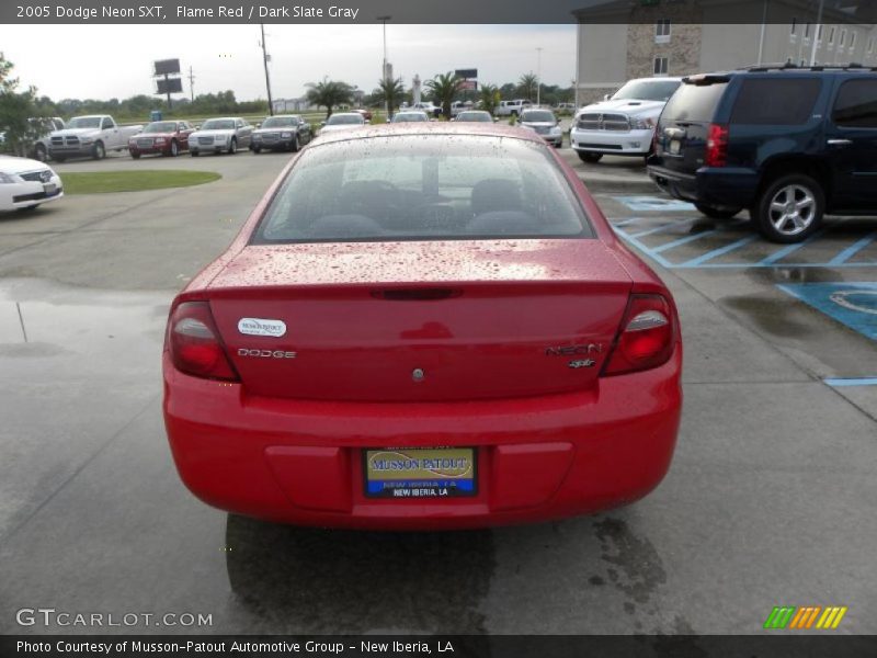 Flame Red / Dark Slate Gray 2005 Dodge Neon SXT