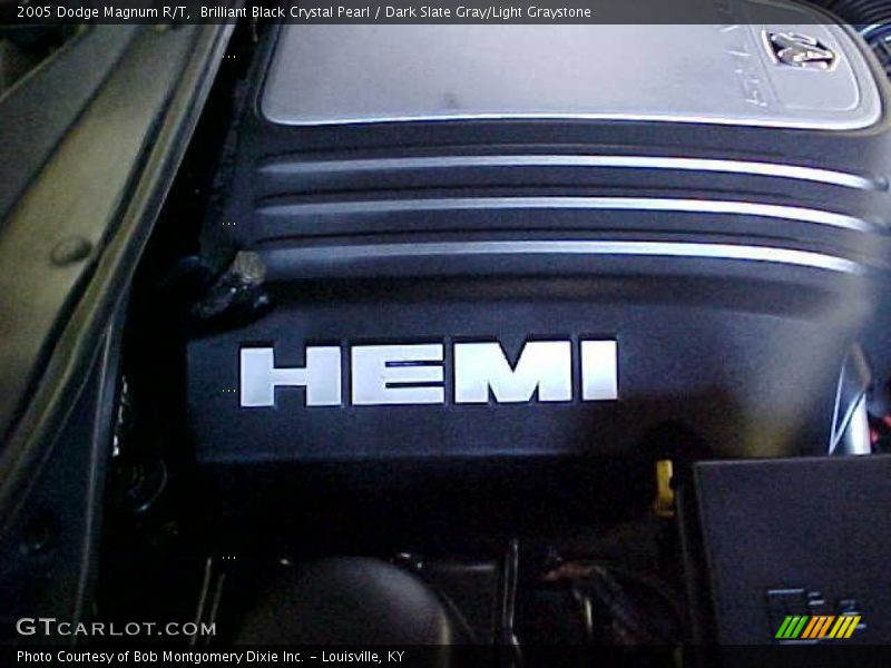 Brilliant Black Crystal Pearl / Dark Slate Gray/Light Graystone 2005 Dodge Magnum R/T