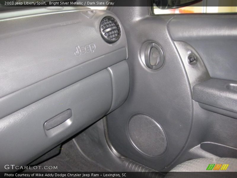 Bright Silver Metallic / Dark Slate Gray 2003 Jeep Liberty Sport