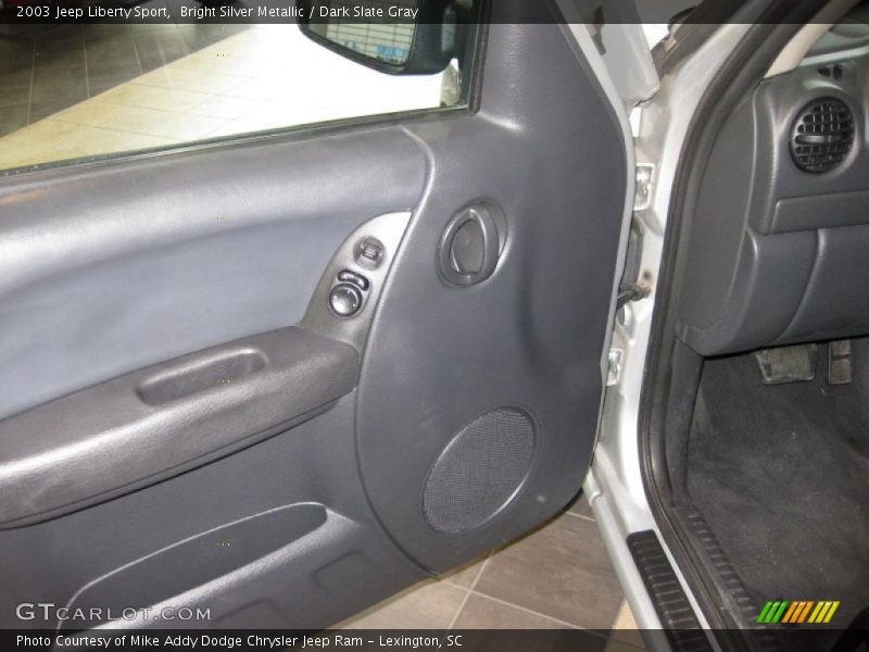 Bright Silver Metallic / Dark Slate Gray 2003 Jeep Liberty Sport