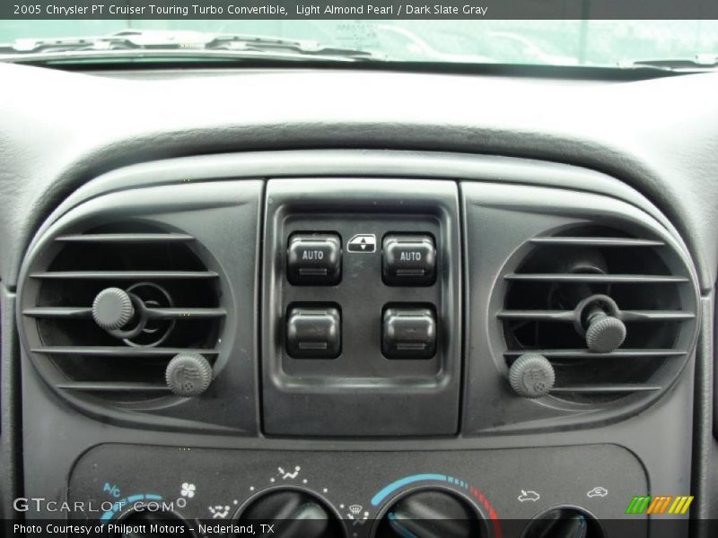 Light Almond Pearl / Dark Slate Gray 2005 Chrysler PT Cruiser Touring Turbo Convertible