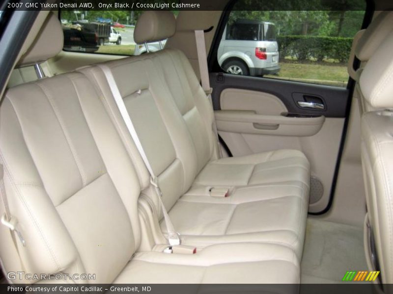 Onyx Black / Cocoa/Light Cashmere 2007 GMC Yukon Denali AWD