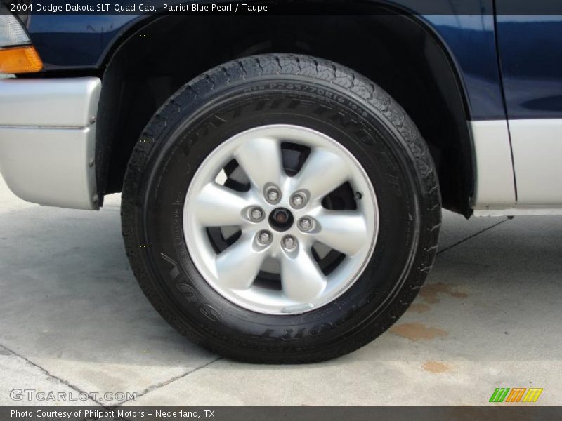 Patriot Blue Pearl / Taupe 2004 Dodge Dakota SLT Quad Cab