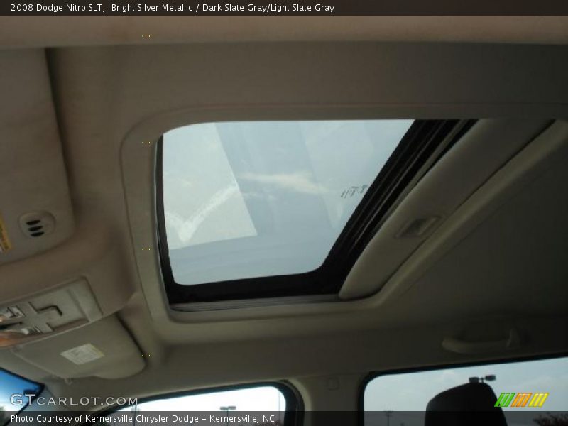 Bright Silver Metallic / Dark Slate Gray/Light Slate Gray 2008 Dodge Nitro SLT