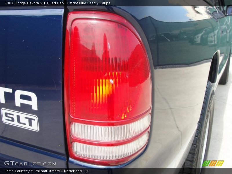 Patriot Blue Pearl / Taupe 2004 Dodge Dakota SLT Quad Cab