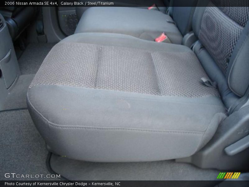 Galaxy Black / Steel/Titanium 2006 Nissan Armada SE 4x4