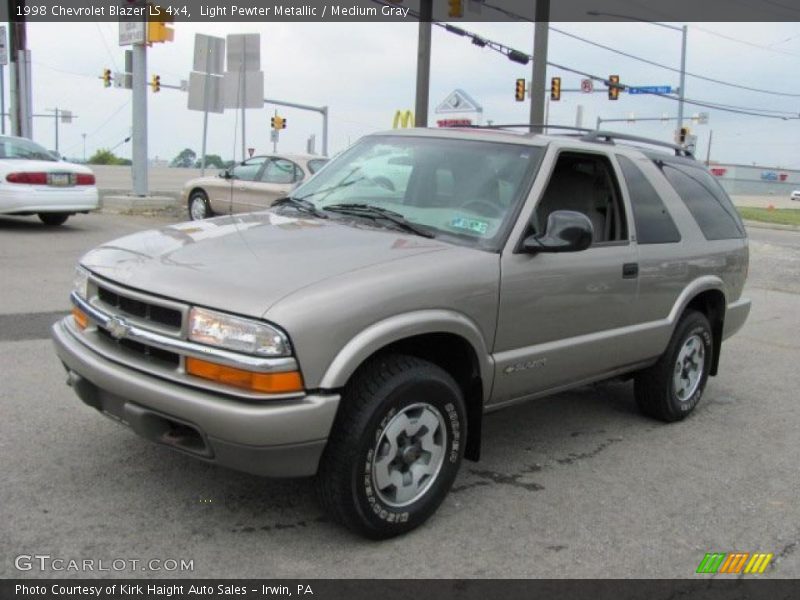 Light Pewter Metallic / Medium Gray 1998 Chevrolet Blazer LS 4x4