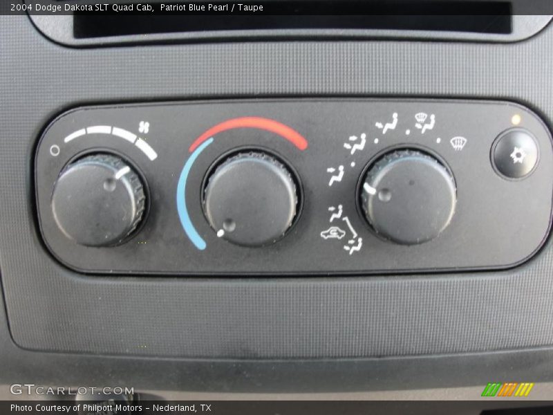 Patriot Blue Pearl / Taupe 2004 Dodge Dakota SLT Quad Cab