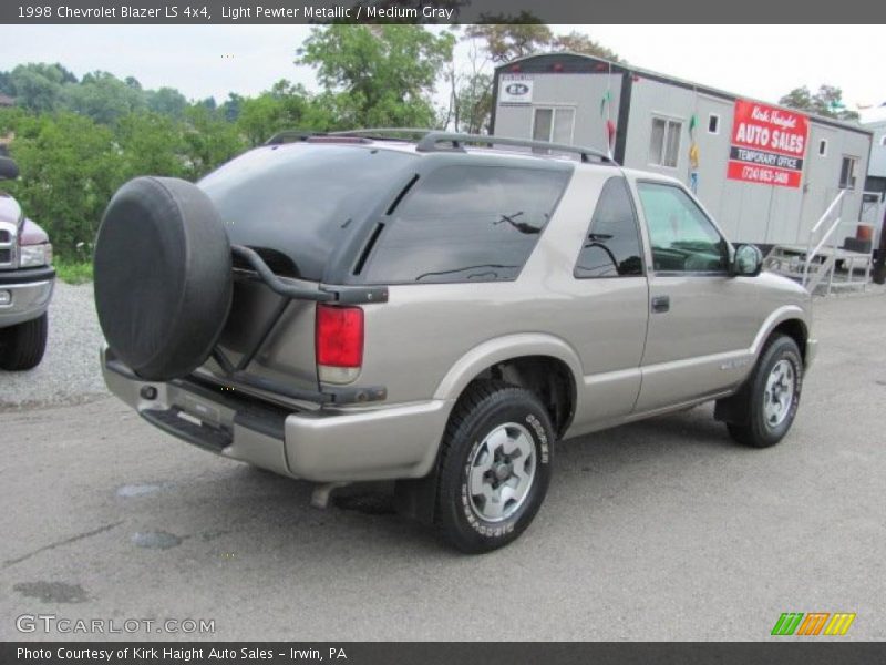 Light Pewter Metallic / Medium Gray 1998 Chevrolet Blazer LS 4x4