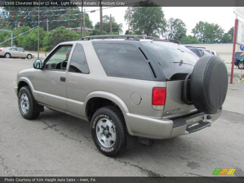 Light Pewter Metallic / Medium Gray 1998 Chevrolet Blazer LS 4x4