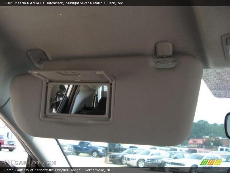 Sunlight Silver Metallic / Black/Red 2005 Mazda MAZDA3 s Hatchback