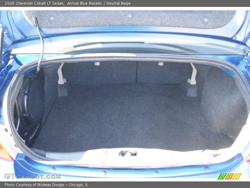 Arrival Blue Metallic / Neutral Beige 2005 Chevrolet Cobalt LT Sedan