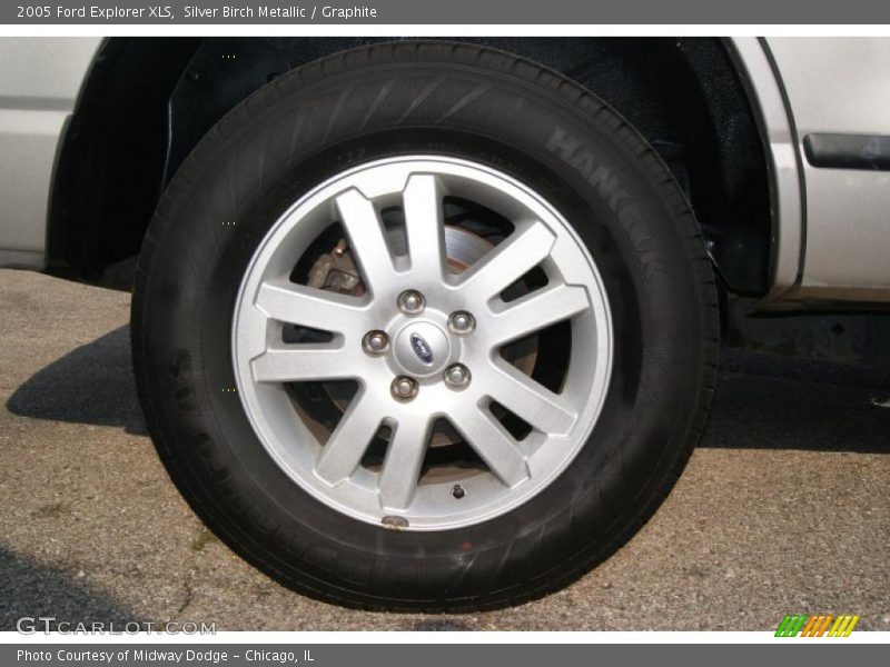 Silver Birch Metallic / Graphite 2005 Ford Explorer XLS