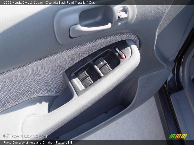 Granada Black Pearl Metallic / Gray 1996 Honda Civic LX Sedan