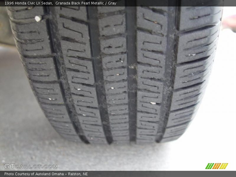 Granada Black Pearl Metallic / Gray 1996 Honda Civic LX Sedan