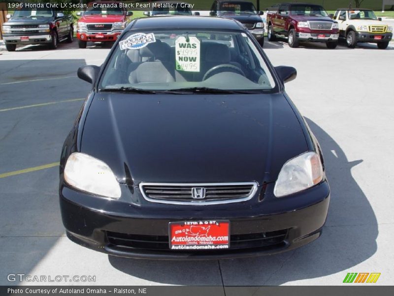 Granada Black Pearl Metallic / Gray 1996 Honda Civic LX Sedan