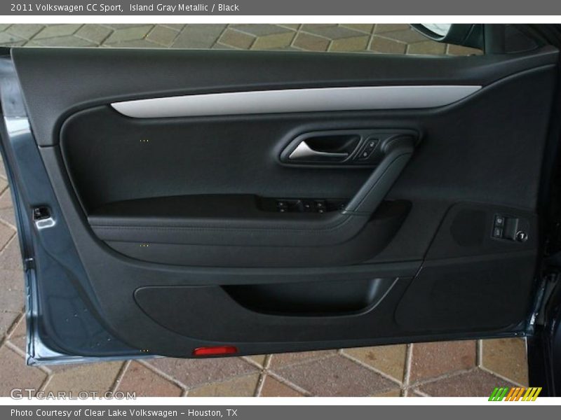 Island Gray Metallic / Black 2011 Volkswagen CC Sport