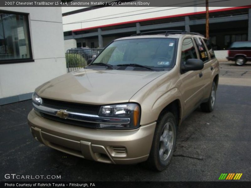Sandstone Metallic / Light Cashmere/Ebony 2007 Chevrolet TrailBlazer LS 4x4