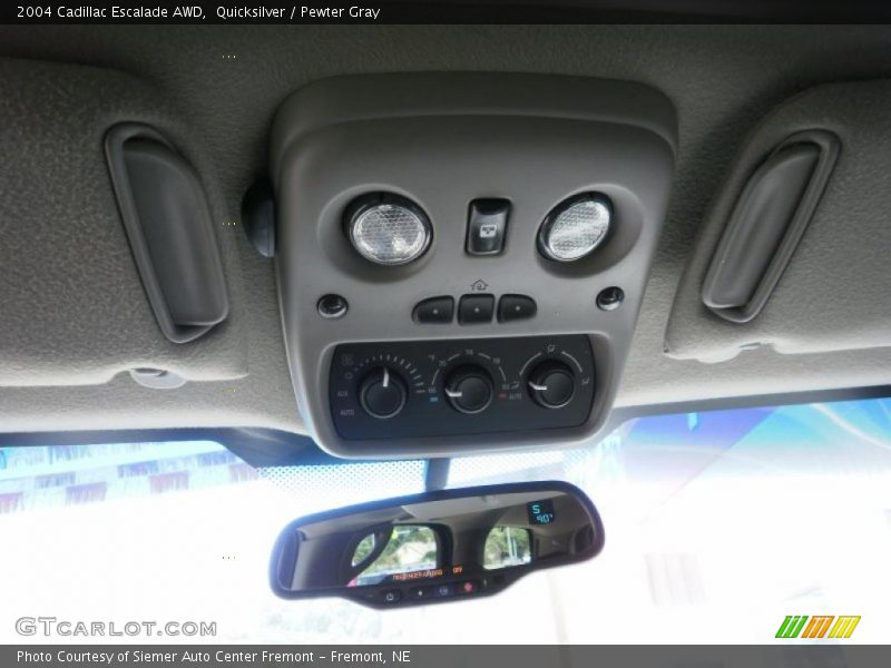 Quicksilver / Pewter Gray 2004 Cadillac Escalade AWD