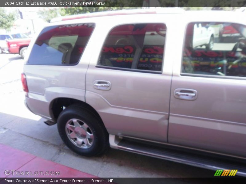 Quicksilver / Pewter Gray 2004 Cadillac Escalade AWD