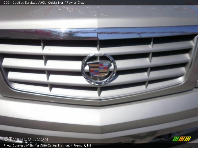 Quicksilver / Pewter Gray 2004 Cadillac Escalade AWD
