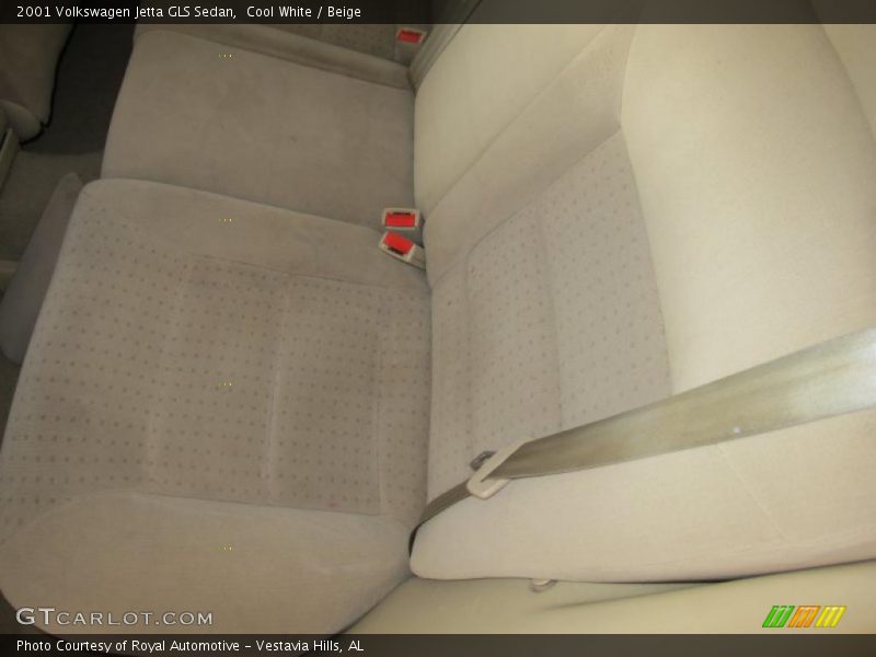 Cool White / Beige 2001 Volkswagen Jetta GLS Sedan