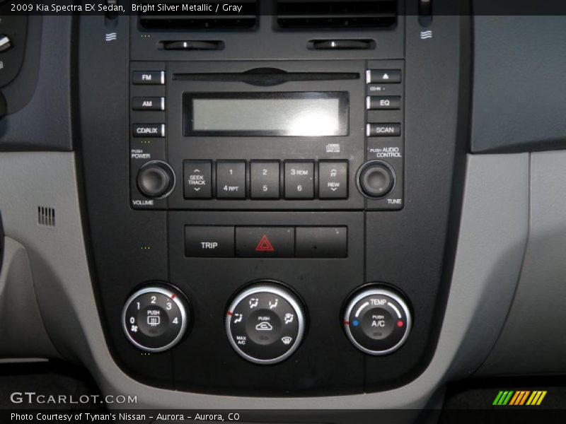 Bright Silver Metallic / Gray 2009 Kia Spectra EX Sedan