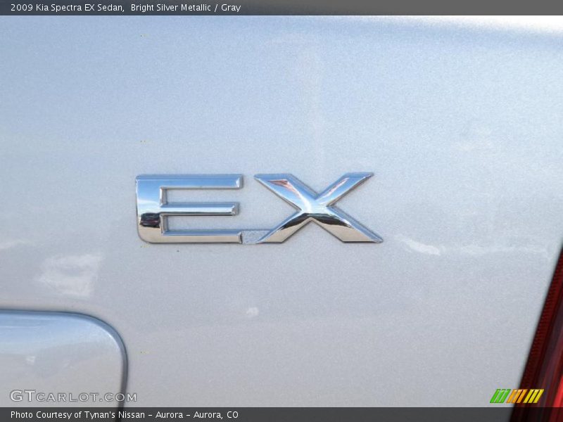 Bright Silver Metallic / Gray 2009 Kia Spectra EX Sedan