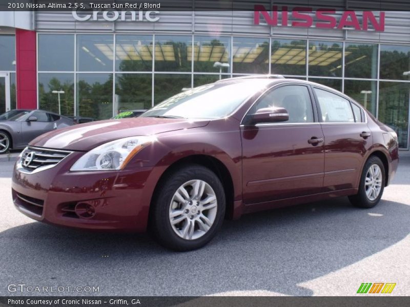 Tuscan Sun Red / Blond 2010 Nissan Altima 2.5 S
