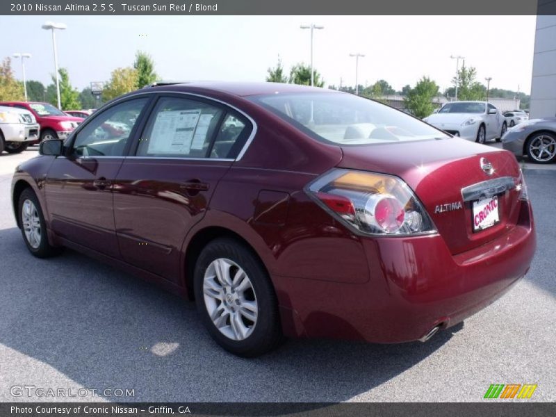 Tuscan Sun Red / Blond 2010 Nissan Altima 2.5 S