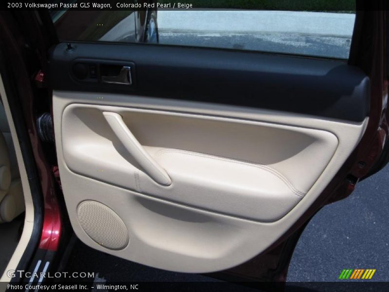 Colorado Red Pearl / Beige 2003 Volkswagen Passat GLS Wagon