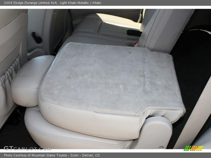 Light Khaki Metallic / Khaki 2004 Dodge Durango Limited 4x4