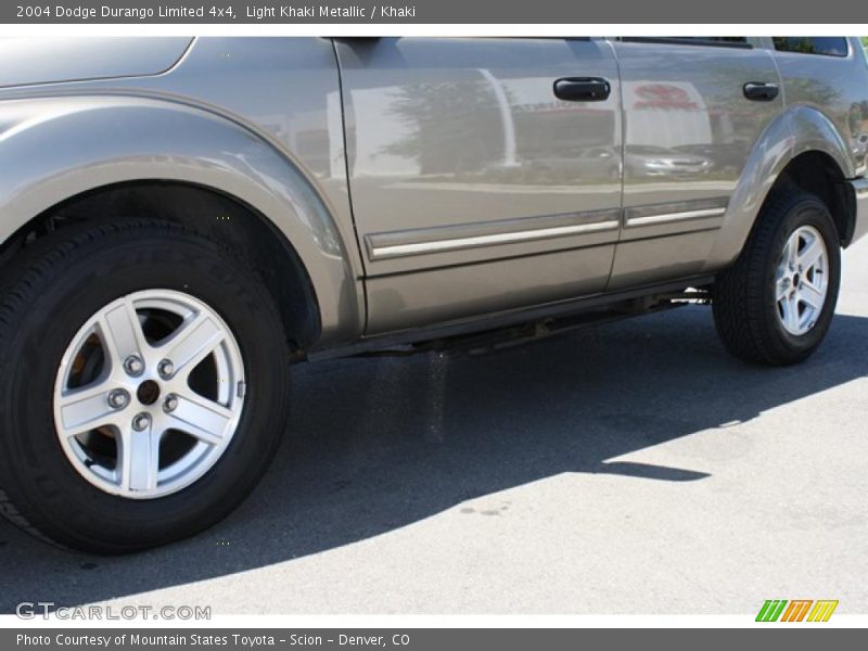 Light Khaki Metallic / Khaki 2004 Dodge Durango Limited 4x4